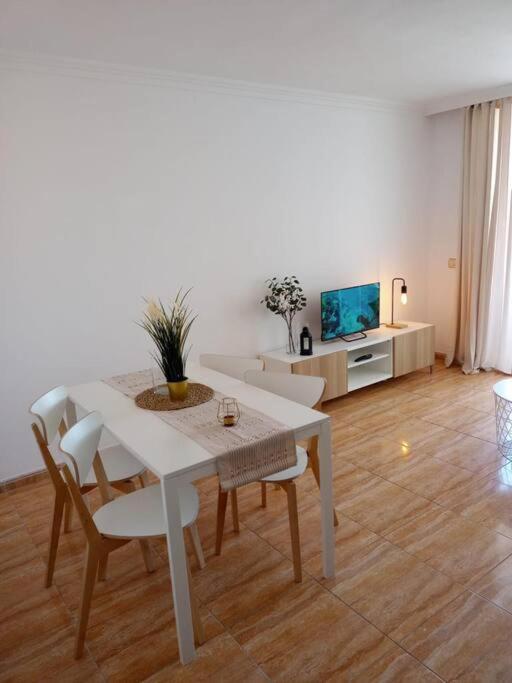 Apartamento Golf Del Sur San Miguel de Abona Luaran gambar