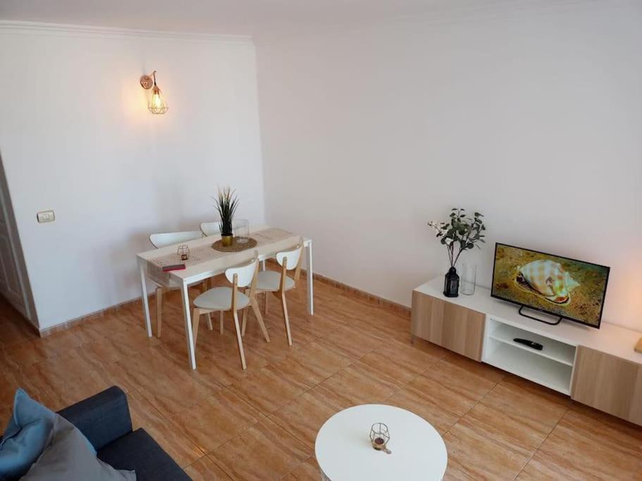 Apartamento Golf Del Sur San Miguel de Abona Luaran gambar